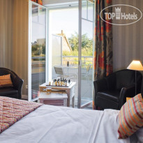 Qualys-Hotel Almoria 