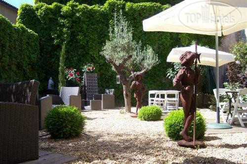 Hotel photo Hotel du Pont Vieux 2*