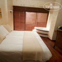 Clarion Suites Narbonne Ile Du Gua 