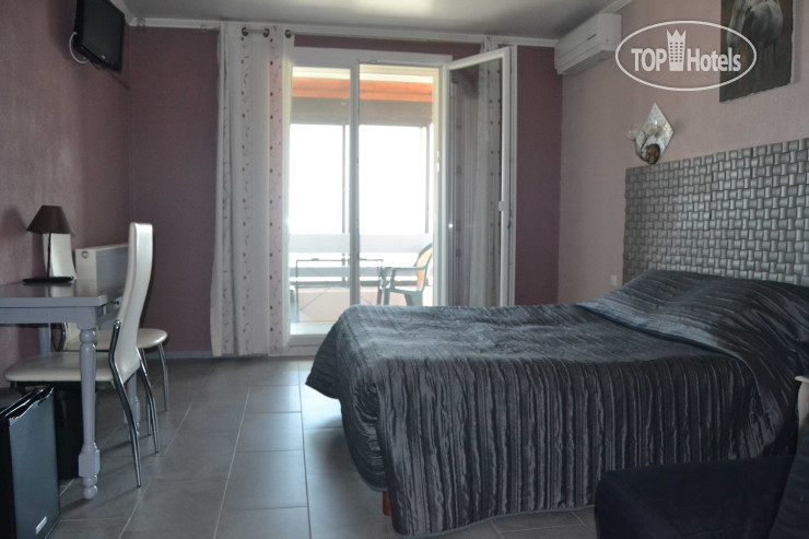 Hotelier's photos Le Dauphin Bleu 3*