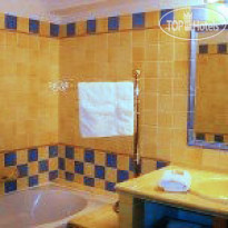 La Bastide du Paradou Jupiter (ванная комната)