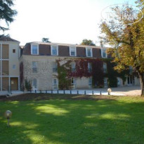 Chateau Des Reynats 