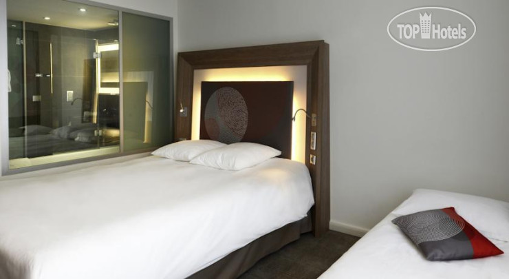 New photos from tourists Novotel Lyon Confluence 4*