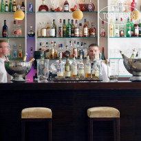 Warwick Reine Astrid 