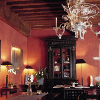 Cour des Loges