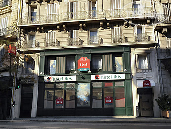 Hotel photo B&B HOTEL Marseille Centre Vieux Port 3*