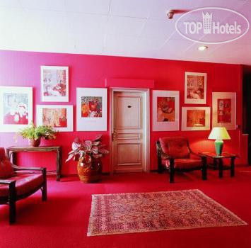 New photos from tourists De la Paix 