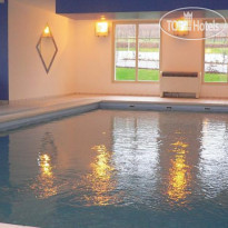 Le Domaine Des Rois Крытый бассейн