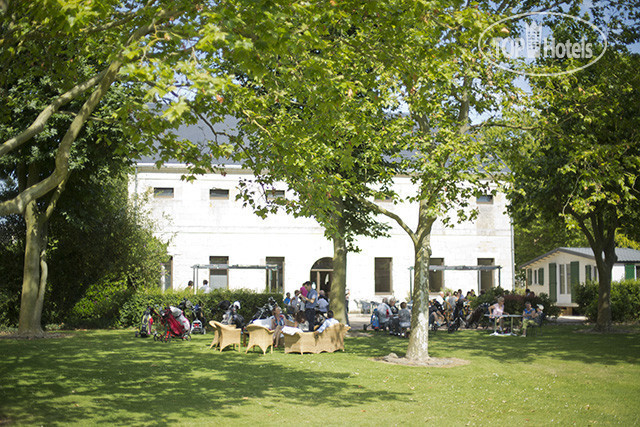 Hotel photo Domaine de Roiffe 2*
