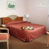 Hotel The Originals Nanterre La Defense