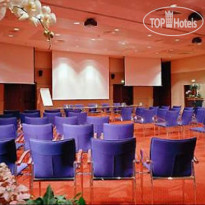 Mercure Paris CDG Airport & Convention Hotel