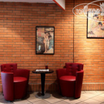 Hotel The Originals Paris Est Golf 