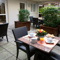 Hotel Bootcamp by HappyCulture 