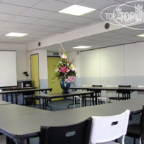 Comfort Hotel Poissy Technoparc 