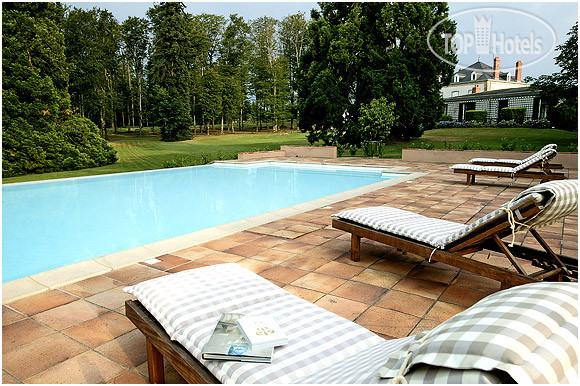 New photos from tourists La Chapelle Saint-Martin 4*