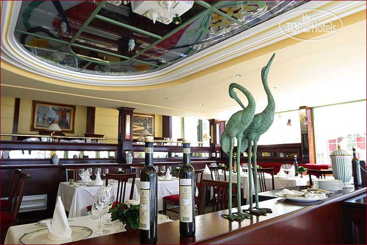 Hotel photo West End 4*
