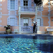De la Pinede Residence