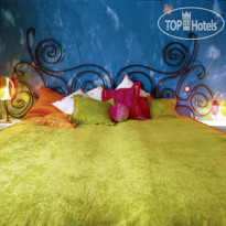 3.14 Hotel