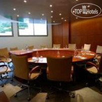 Goldstar Resort and Suites 