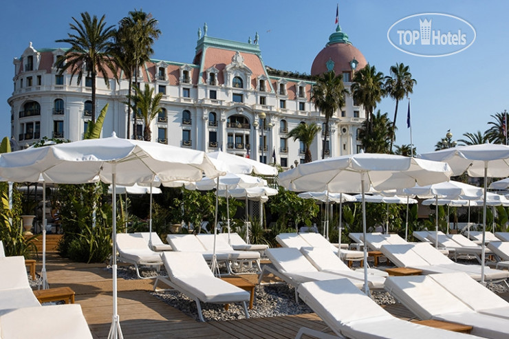 Пляж в V Hotel Sharm El Shiekh 5*