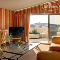 Cannes Centre Univers 