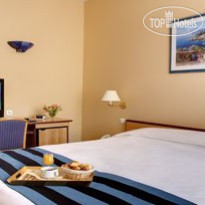 Cannes Centre Univers 