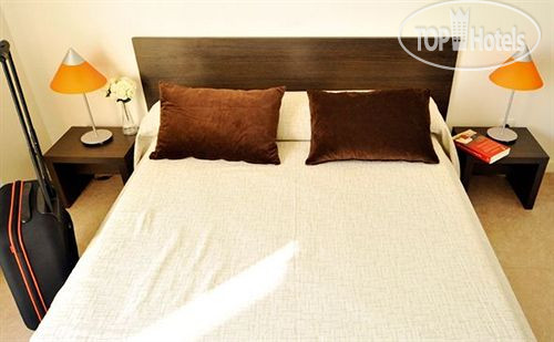 Фотографии отеля  Park & Suites Confort Les Ulis 2*