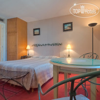 Les Rives de Notre-Dame Hotel 