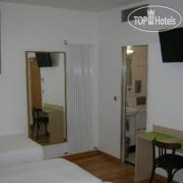 Darcet Hotel 