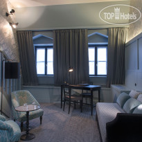 D Aubusson Hotel