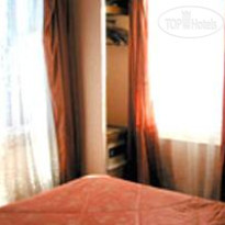 De la Terrasse Hotel 