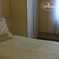 Hipotel Paris Bordeaux Menilmontant 