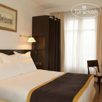 Grand Hotel Chicago Superior Room.