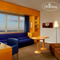 Sheraton Paris Airport CDG Junior Suite