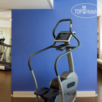 Sheraton Paris Airport CDG Тренажерный зал
