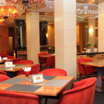 Holiday Villa Lafayette Paris  Кафетерий