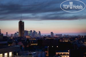 Hotelier's photos Renaissance Paris Arc De Triomphe 5*