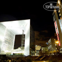 Renaissance Paris La Defense Hotel