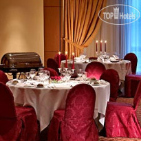 Renaissance Paris La Defense Hotel