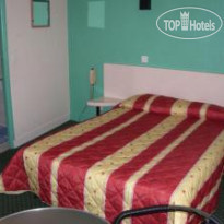 Midnight Hotel Paris 