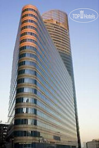 Hotel photo Pullman Paris La Defense 5*