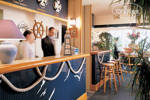 Фотографии отеля  Hotel Stars Paris Chilly-Mazarin 2*