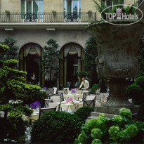 Four Seasons Hotel George V