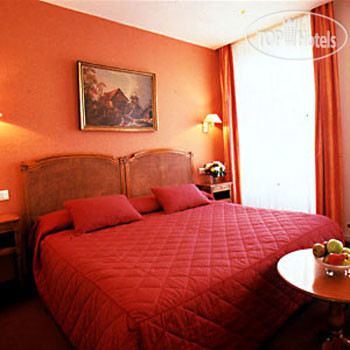 New photos from tourists Timhotel Invalides 4*