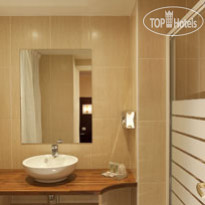 Hotel The Playce by Happyculture 