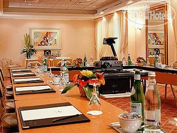 Hotelier's photos Sofitel Paris Arc de Triomphe 4*
