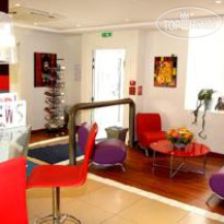 Comfort Hotel Paris La Fayette