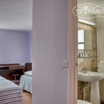 Central Hotel (Chateau dEau)