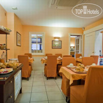 Austins Arts et Metiers Hotel