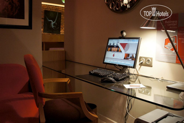 Новые добавленные фото туристов Le Six 4*